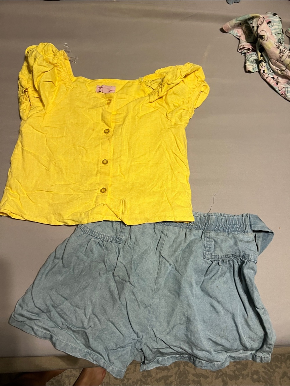 Girls outfit